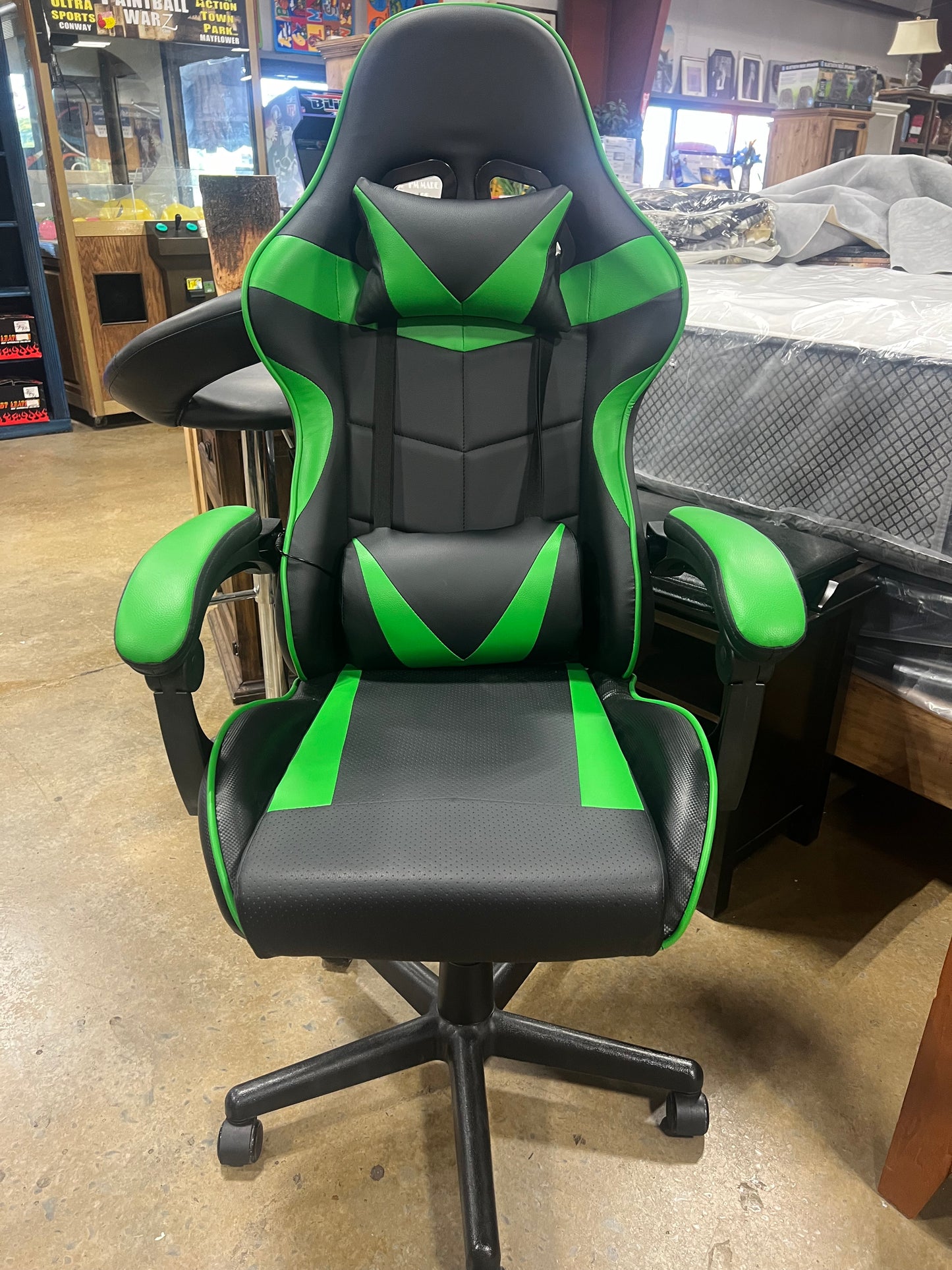 Office/gaming chairs